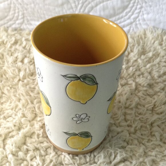 2020 Spectrum Designz Ceramic/Stoneware Spring Lemon Design; 24 oz; Kitchenware - Picture 4 of 4